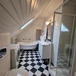 Nydelig Hus Med Privat Hage Og Fantastisk Utsikt Over Fisketorget, Bryggen Og Sentrum ברגן
