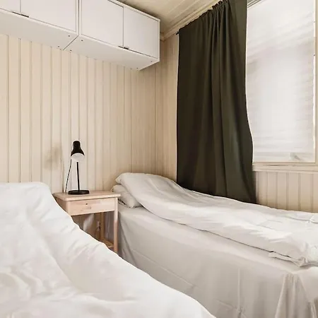 Διαμέρισμα Nydelig Hus Med Privat Hage Og Fantastisk Utsikt Over Fisketorget, Bryggen Og Sentrum *